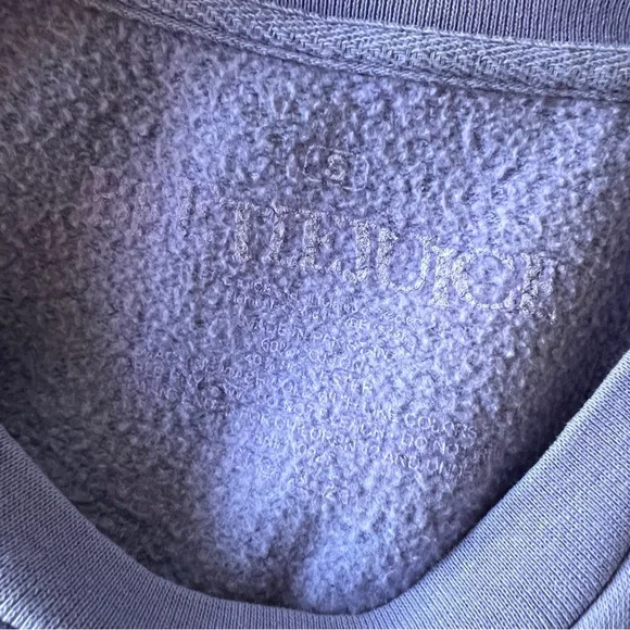 Beetlejuice Lydia Sweatshirt Strange Unusual - Picture 6 of 6